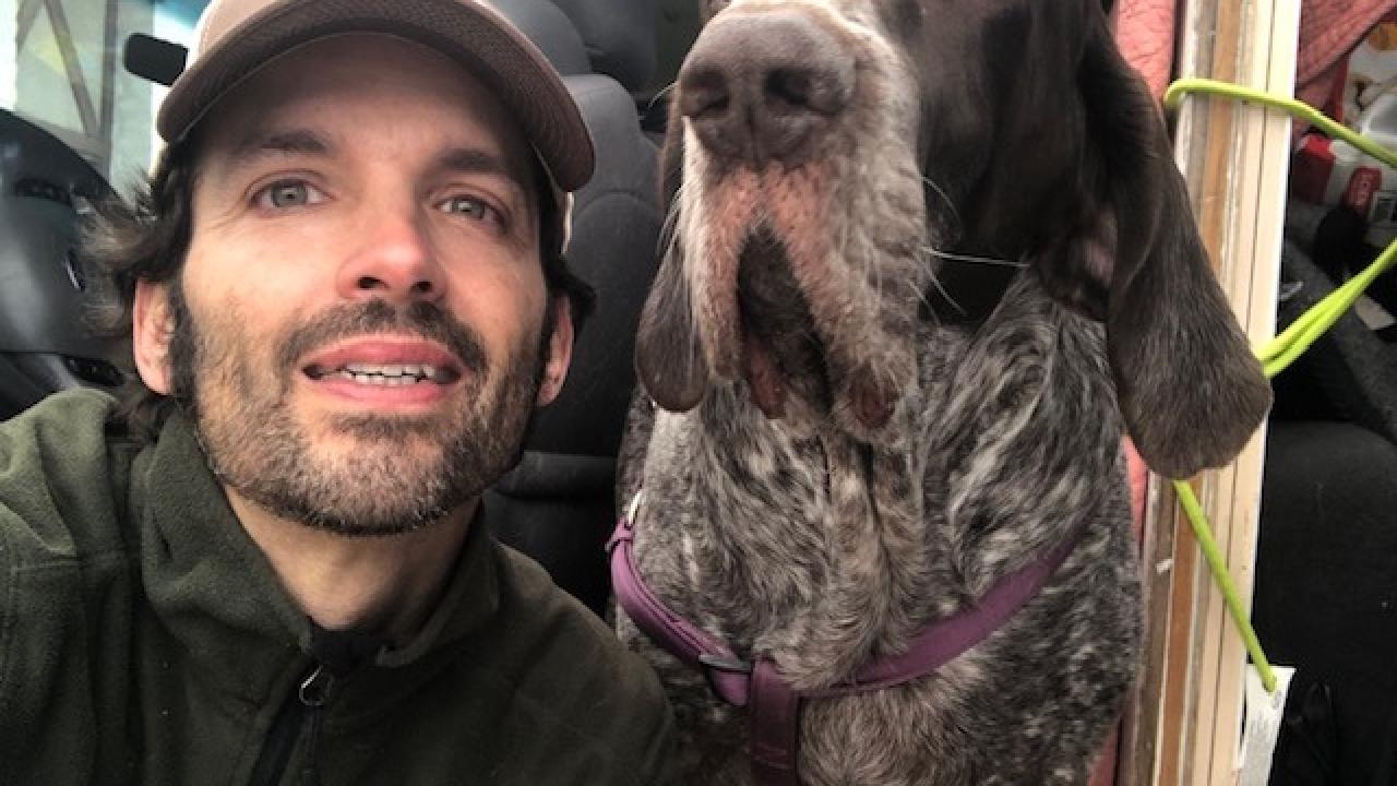 Fernando Nájera and his dog